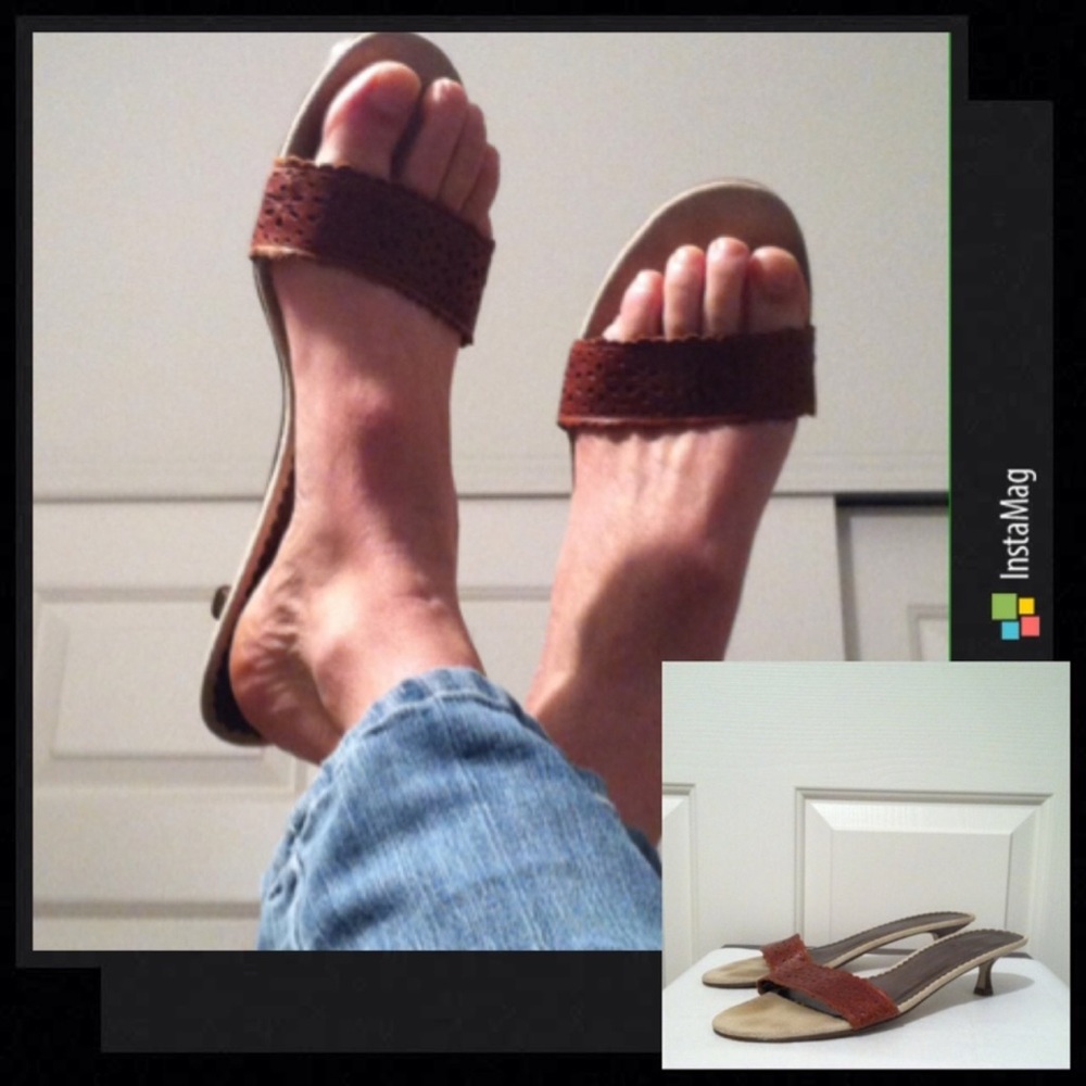 Isaac Mizrahi for Target Leather Slides